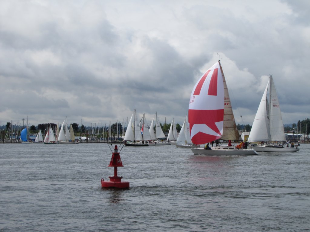 sailracingonthecolumbiariver.jpg