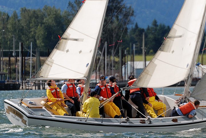 sailracingonthecolumbiariver2.jpg